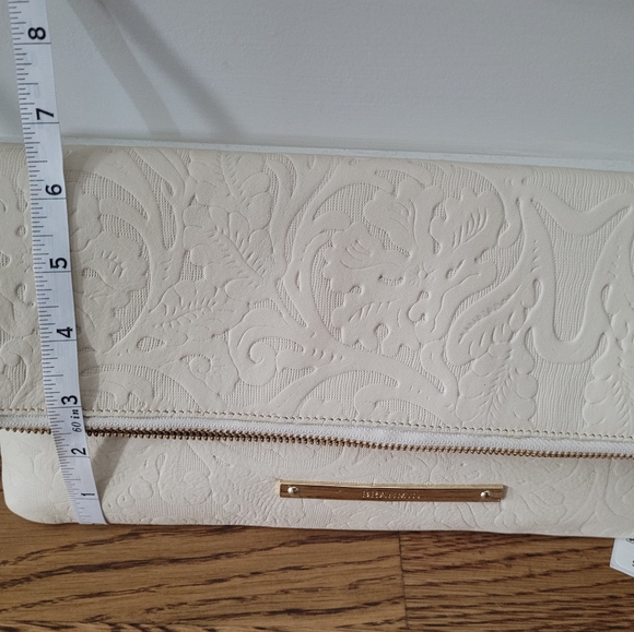 Brahmin ivory elegant handbag/laptop/tablet sleeve - Picture 5 of 6